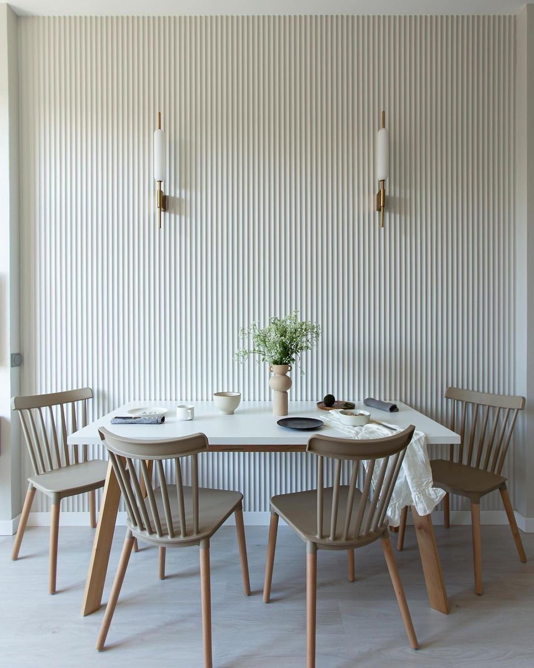 Dining Room Wall Panelling - Panels by Sofia