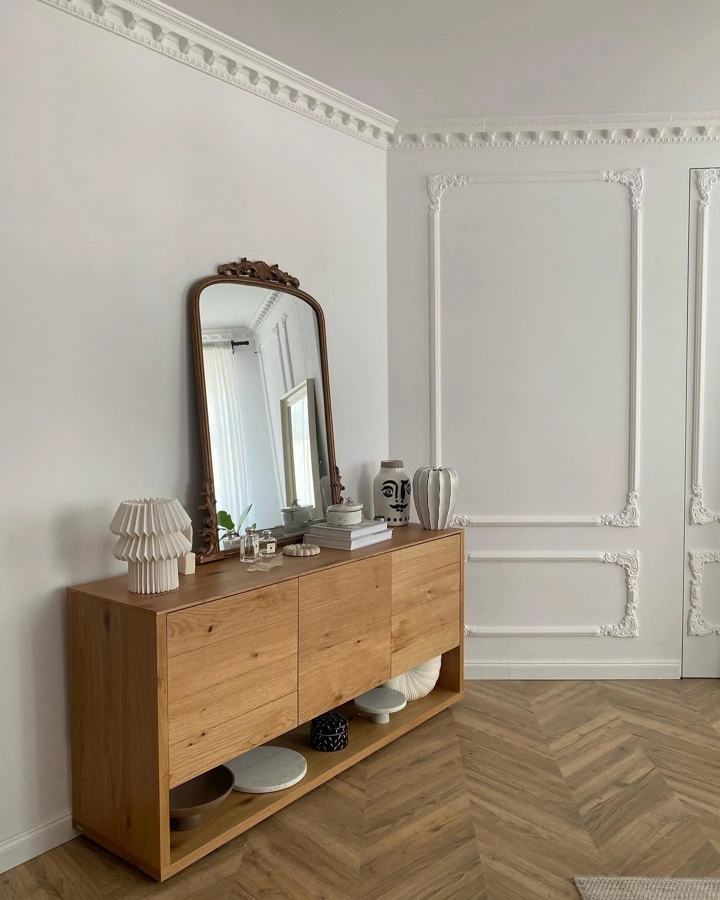 Wainscoting - Corner Moulding 332-11