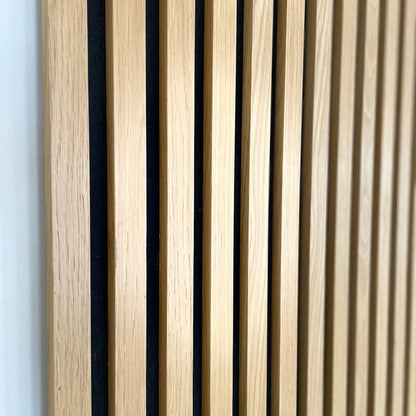 Acoustic Slat Wall Panelling - Natural Oak